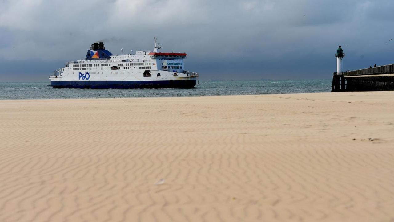 Studio Plage, Vue Mer Et Dragon, Garage Pour Moto Calais Eksteriør billede